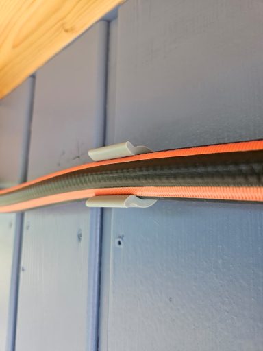 Schlauchhalter Schlauchhalter